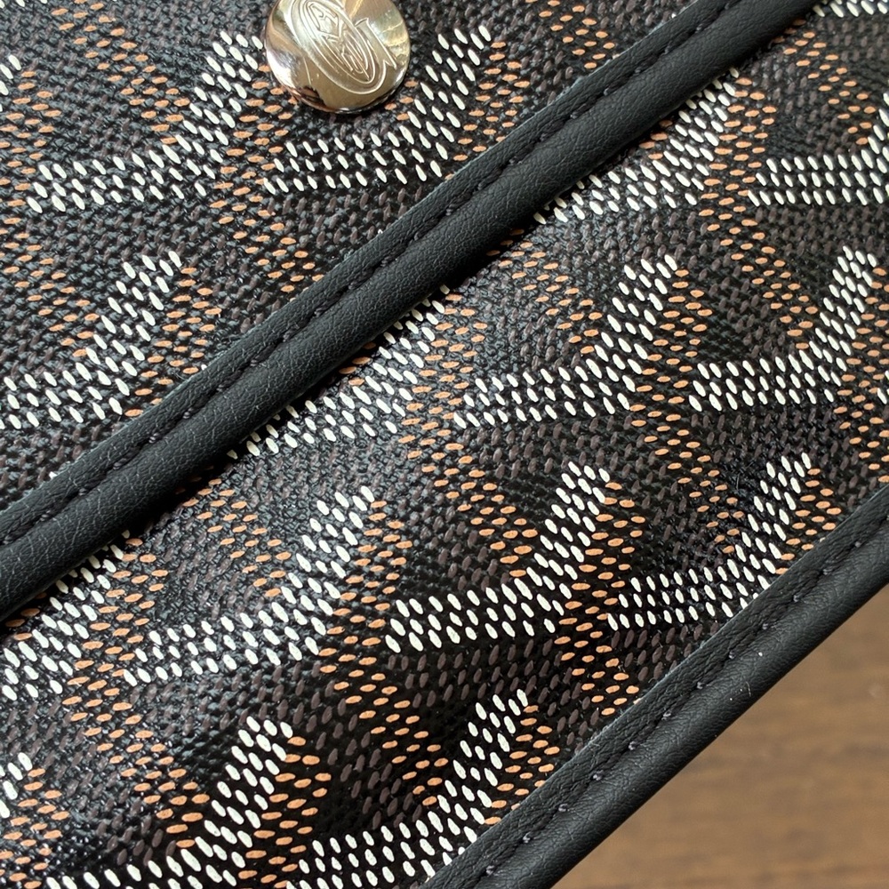 Goyard St.Louis GM Pouch. - Picture 7 of 11